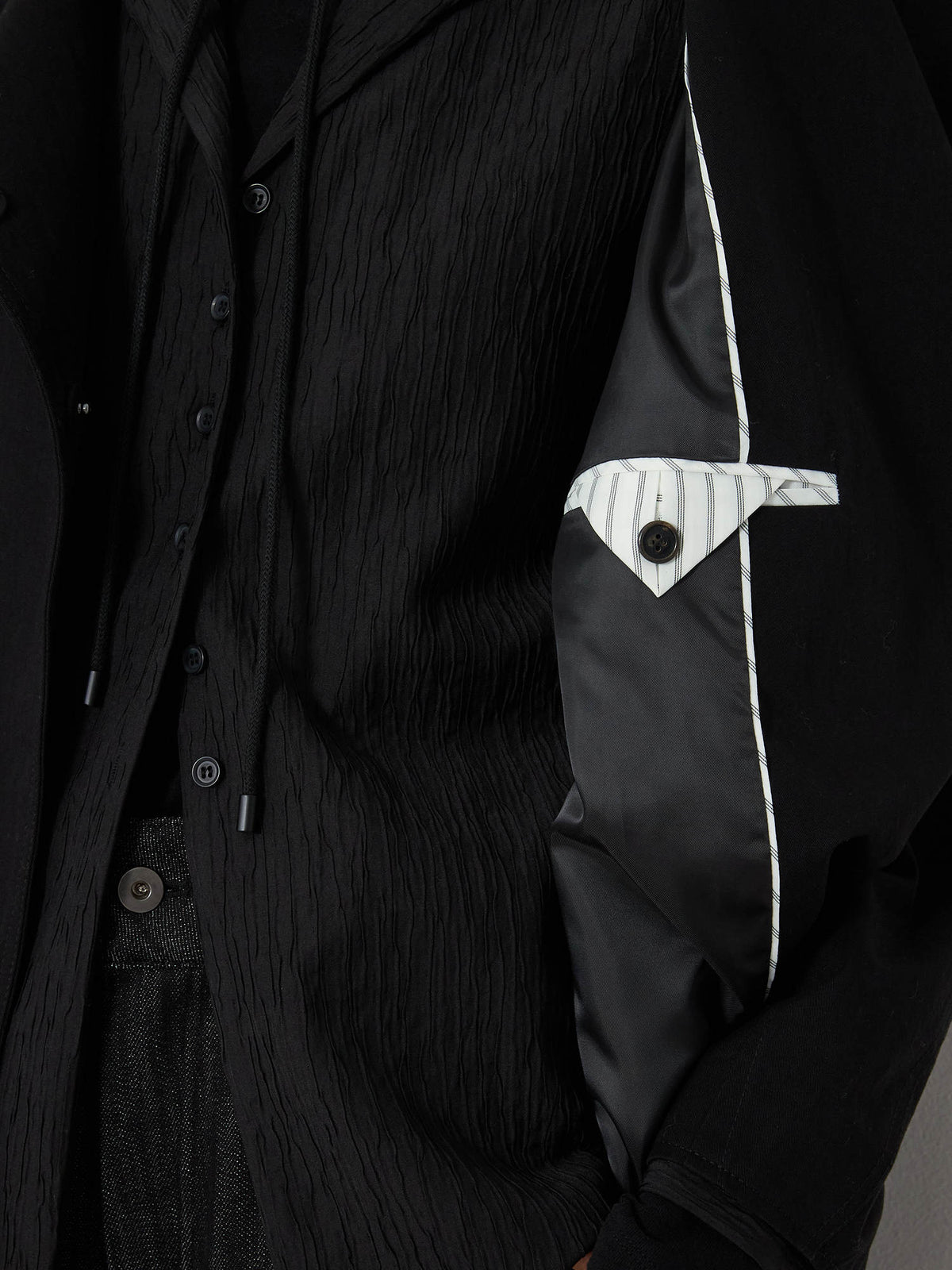 HIDDEN BUTTON LONG TRENCH COAT [BLACK] 15