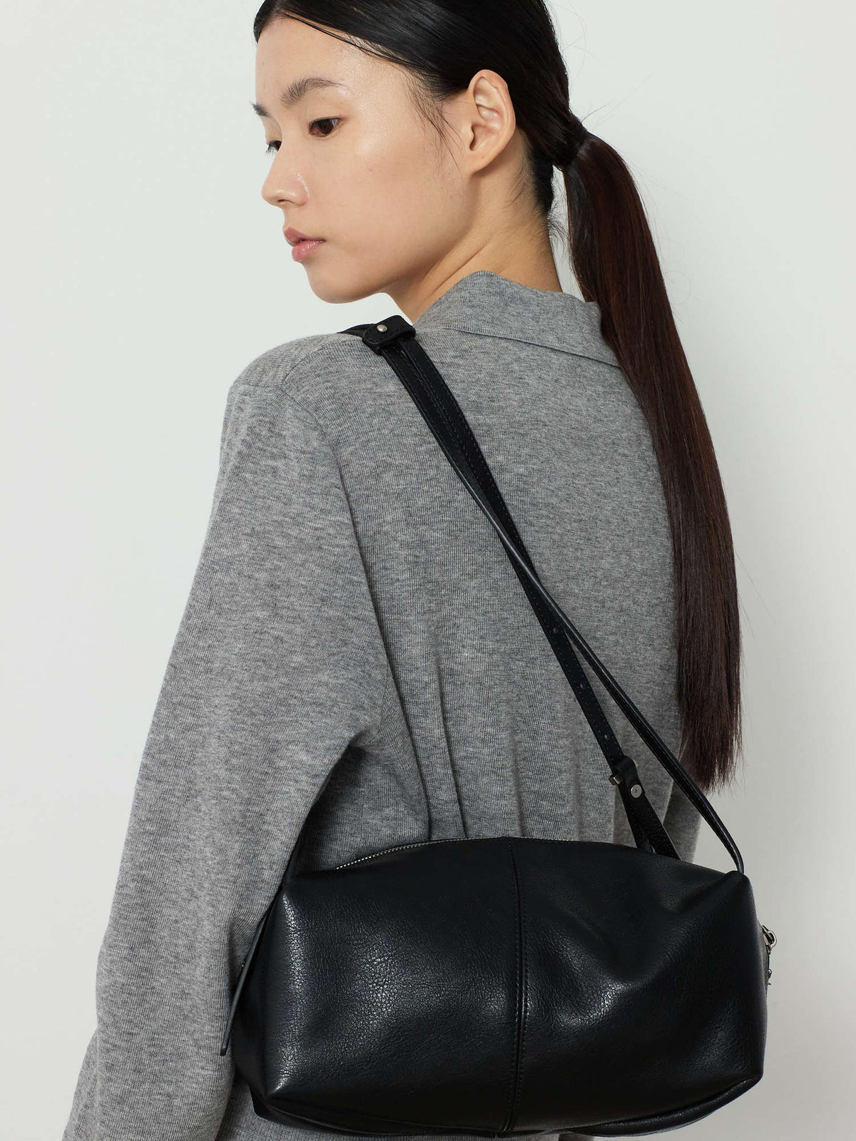 DOUBLE STRAP LEATHER BAG [BLACK] 8