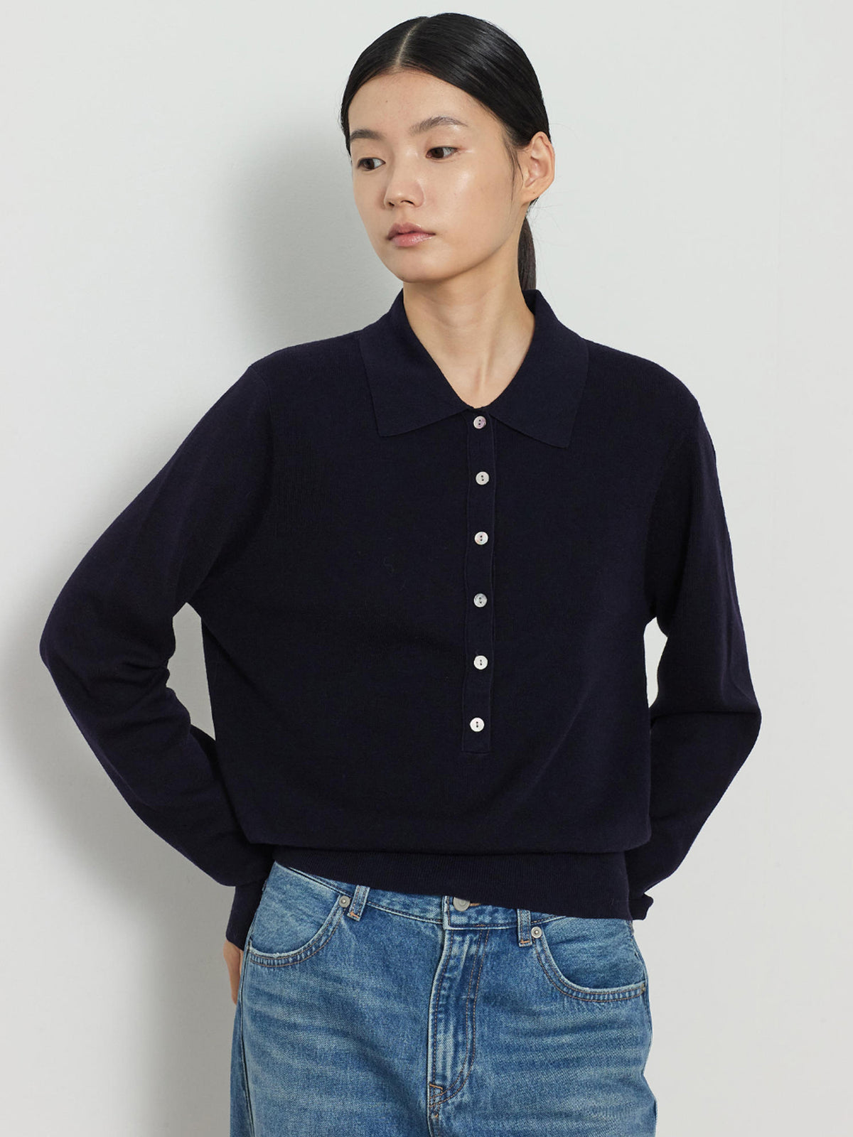 SOLID COLLAR KNIT [NAVY]