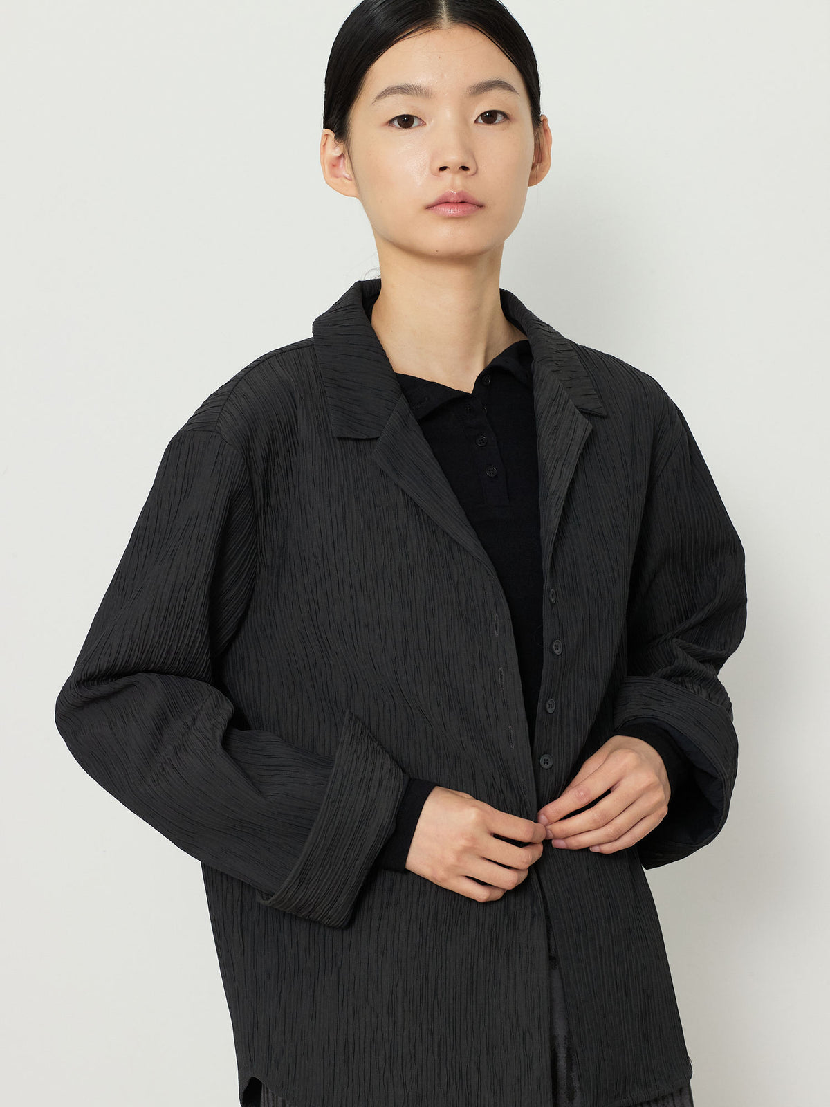 OPEN COLLAR PLEATS SHIRTS [CHARCOAL] 7