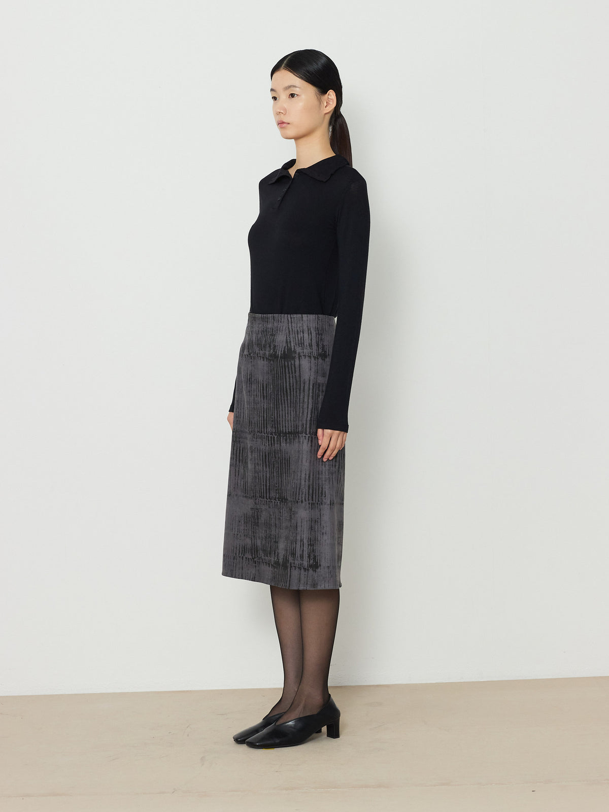 PRINTED SUEDE SKIRT [GRAY] 2