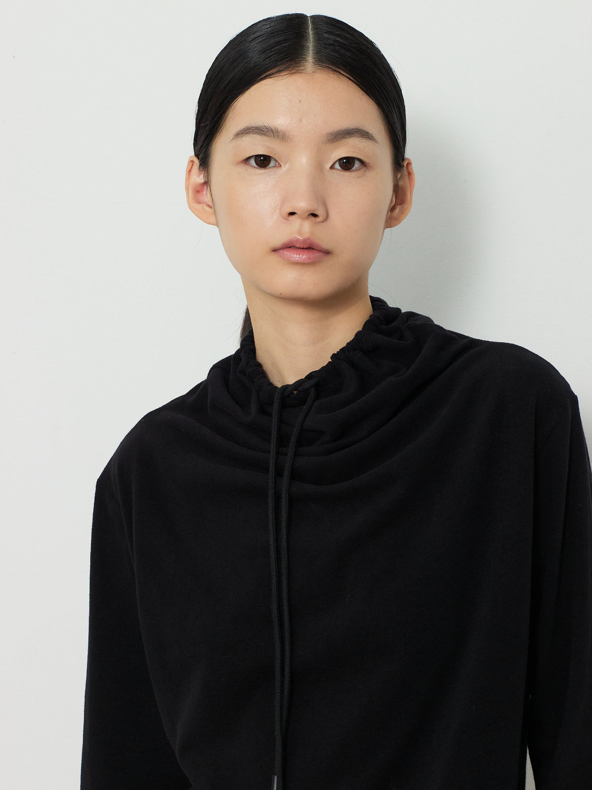 STRING HIGHNECK TOP [BLACK] 11