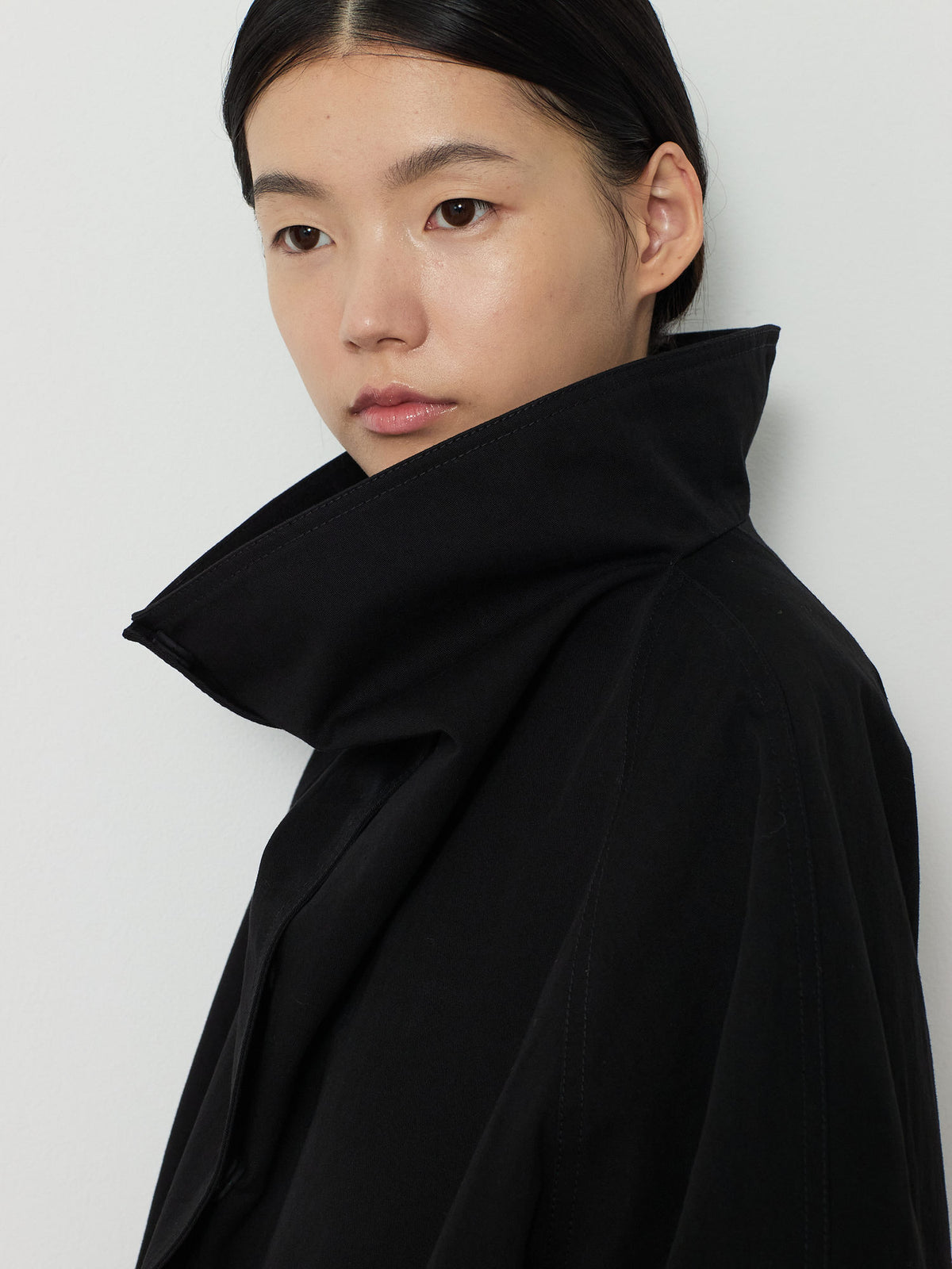 HIDDEN BUTTON LONG TRENCH COAT [BLACK] 13