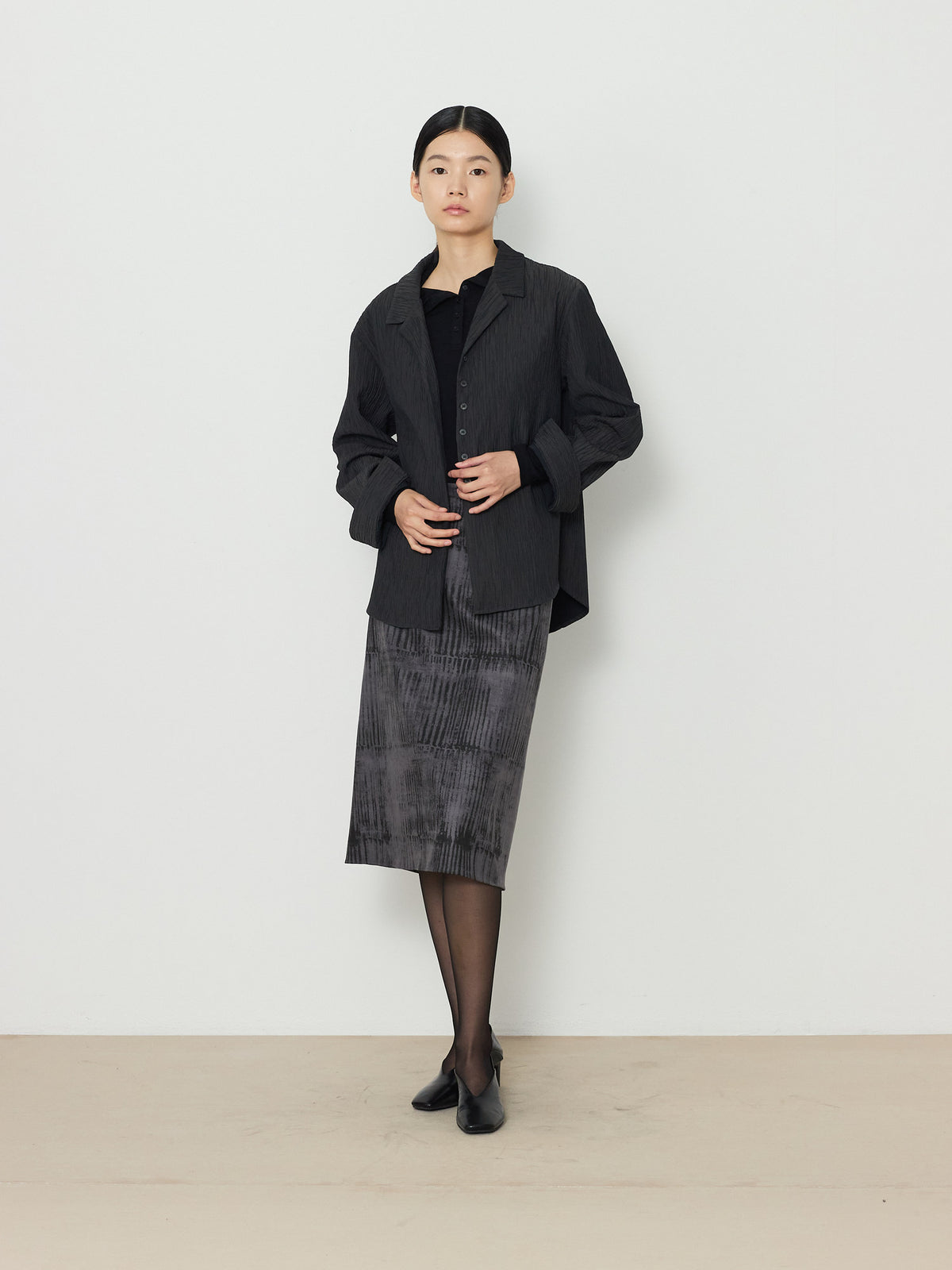 OPEN COLLAR PLEATS SHIRTS [CHARCOAL] 13