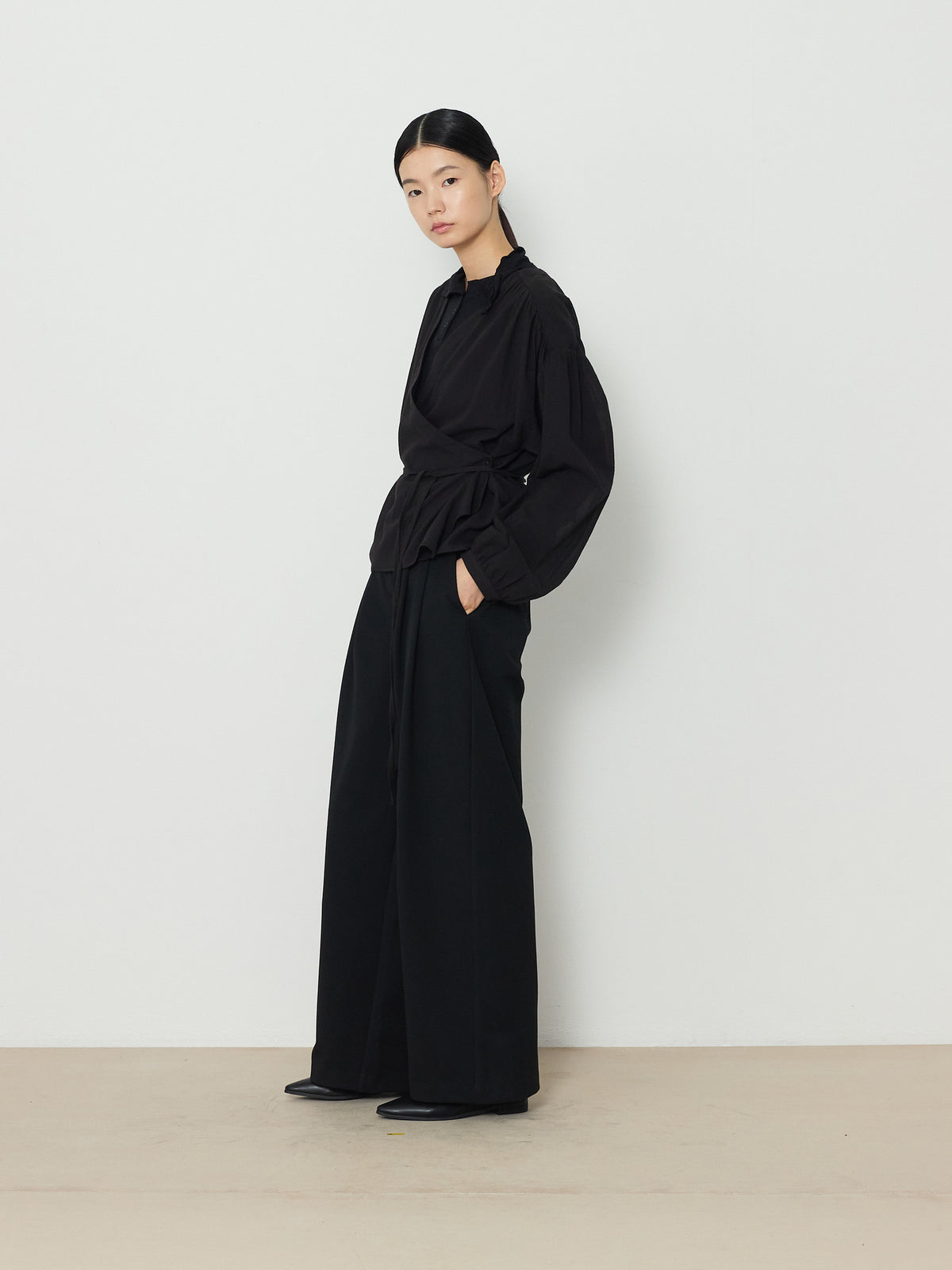 WRAP CARDIGAN BUTTON BLOUSE [BLACK] 17