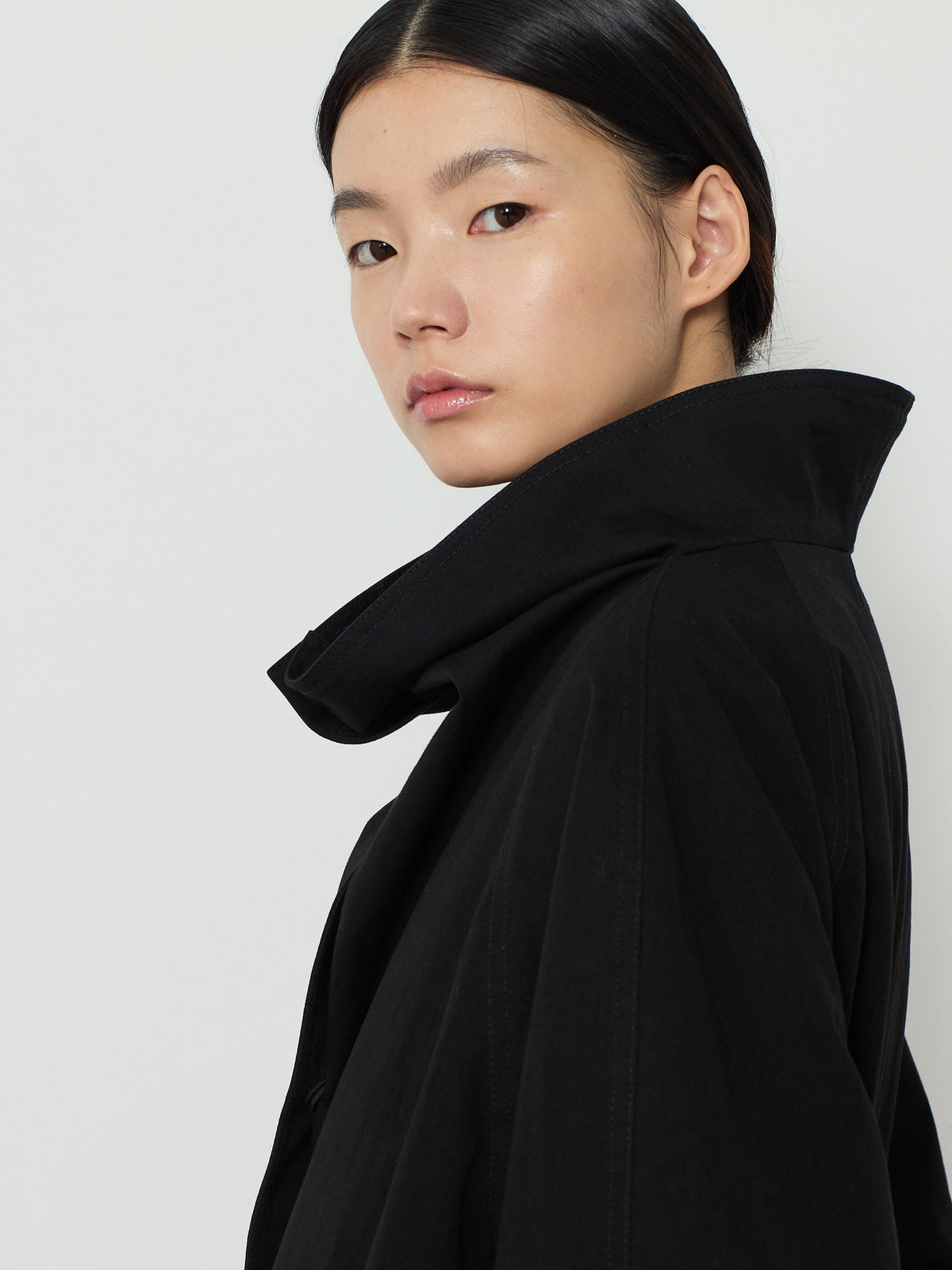 HIDDEN BUTTON LONG TRENCH COAT [BLACK] 12