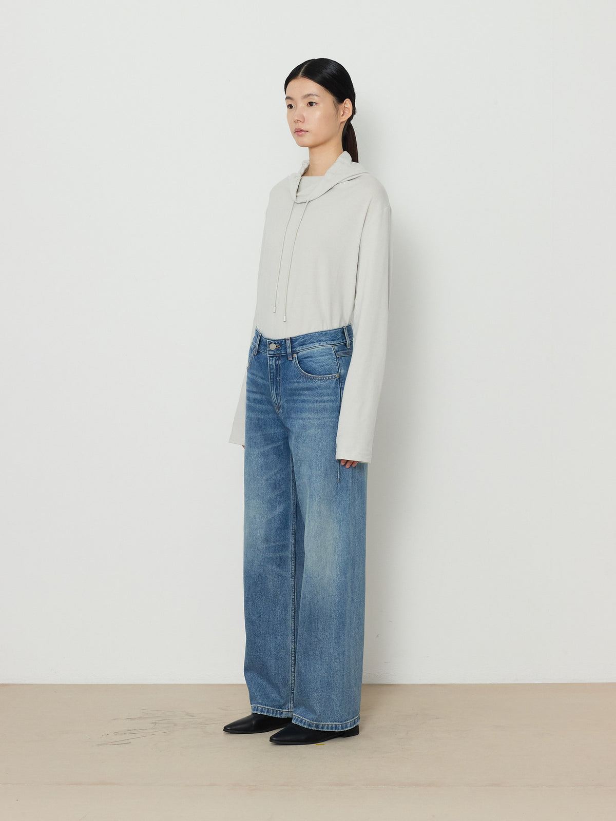 SALT WASHED STRAIGHT DENIM PANTS [MEDIUM BLUE] 2