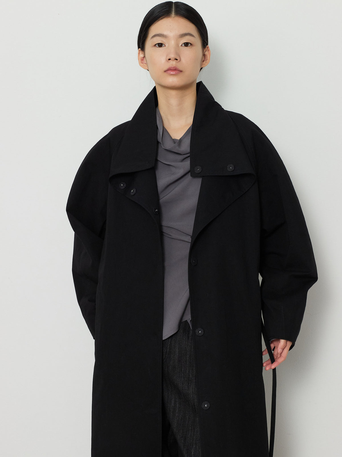 HIDDEN BUTTON LONG TRENCH COAT [BLACK] 7