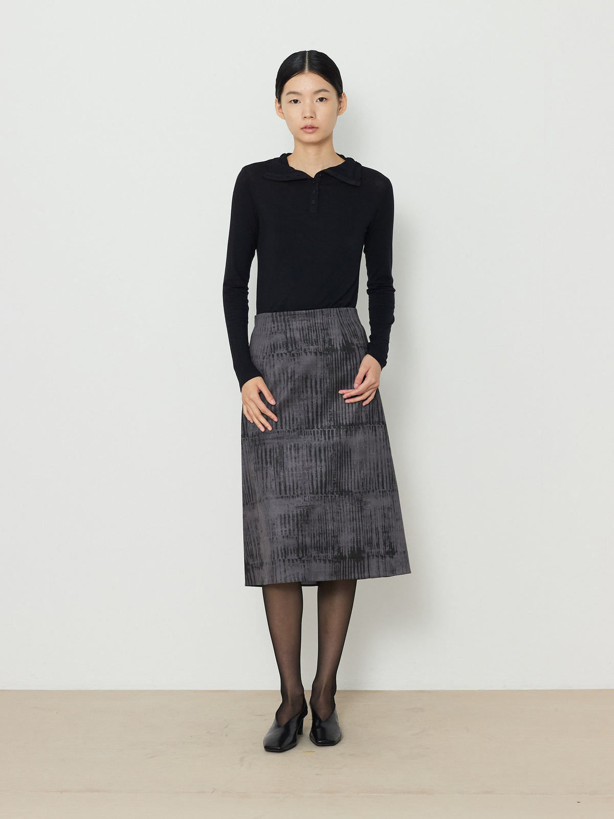 PRINTED SUEDE SKIRT [GRAY] 9
