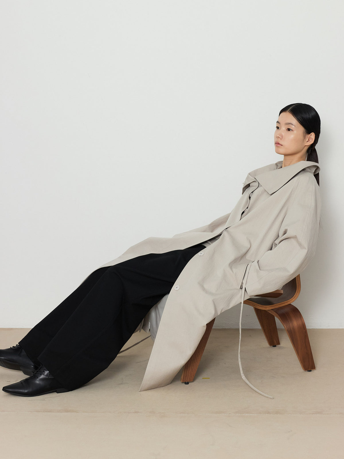 HIDDEN BUTTON LONG TRENCH COAT [LIGHT GRAY] 15